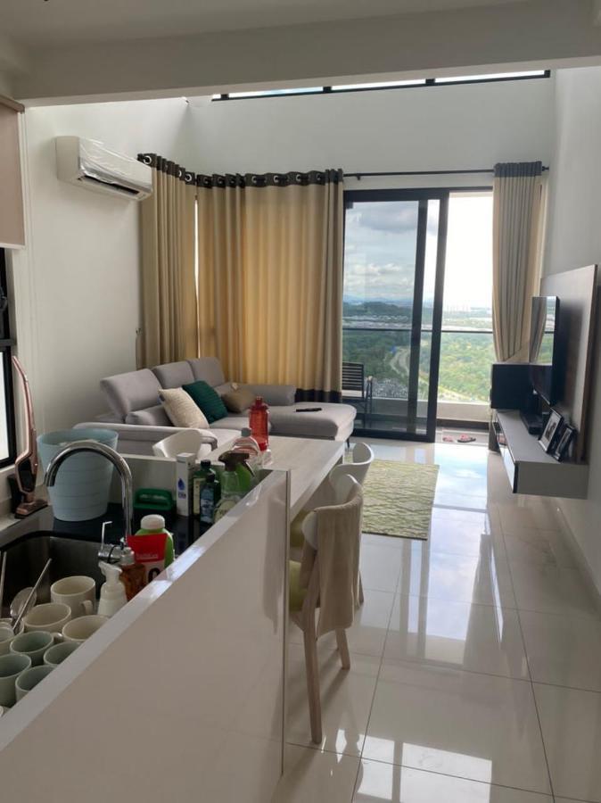 Eco Nest 3 Bedroom Duplex Apartment Nusajaya  Εξωτερικό φωτογραφία